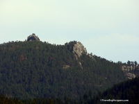 Michelson Trail,view of Little Devil's Tower